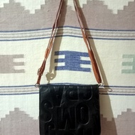 Tas Slempang Marc Jacobs