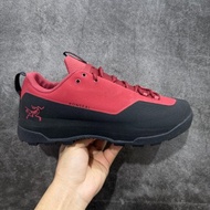 Arc'teryx Konseal 男士戶外鞋