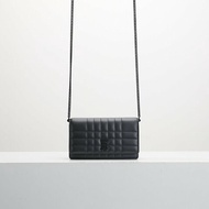 Burberry Lola woc so black斜背包