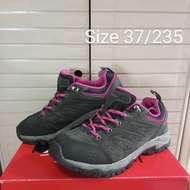 READY Sepatu gunung bekas second Toread