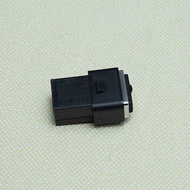 30775252 สำหรับ Volvo C30 C70 S40 S60 S60L S80 S80L V40 V50 V60 V70 XC60 XC70 ช่องเสียบ USB ในรถยนต์