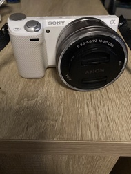 白色 SONY Nex 5t