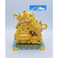 LUCKY OX NEW 2021 (Medium-Gold) No.0-8-1 SIZE: H17cm