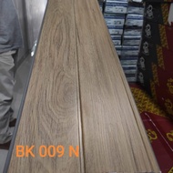 plafon pvc motif kayu doff 