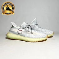 Yeezy 350 Boost V2 Yeshaya White Gray Sneakers A5