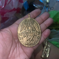 STM (AEIOU) Medallion