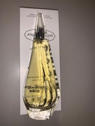 Givenchy 香水