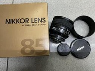 [保固一年] [高雄明豐] Nikon AF 85mm F1.4D 經典 大光圈 定焦 人像鏡皇 便宜賣 [G2601]