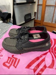 「 二手鞋 」 Skechers 女版休閒鞋 US6（鐵灰黑）112