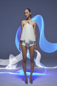 ์NICHP : Eternity Collection : Zoey top เสื้อสายคล้องคอ (สินค้าพรีออเดอร์ ประมาณ 3-4 อาทิตย์)