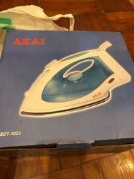 全新蒸氣電熨斗