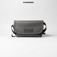 ส่งฟรีแถมดันทรง ถุงผ้า กระเป๋าHobs ของแท้รุ่นคลีน 12Monkey 12นิ้วขายดีมากๆ ขวัญใจออฟฟิศ