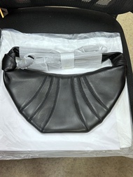 【HHH】 Sheep Skin! Correct Version Le Croissant Leather Package Crossbody Neutral Tide Knotted Dumpli