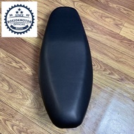 Suzuki SHOGUN 125 Motorcycle Seat/FIBER/Foam/Leather