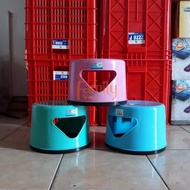 Lion Star G-13 Stool Squatting Chair Round Plastic Squatting Stool