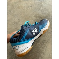 Yonex 65z3 badminton shoes used