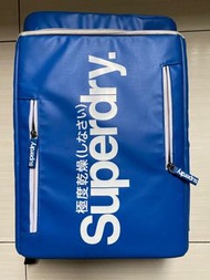 Superdry極度乾燥大容量後背包