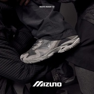 Slow Steady Club x Mizuno Sportstyle Wave Rider 10 Grey 深灰運動鞋 D1GD240301
