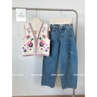 Aviva studio Floral Embroidered Vest