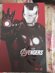 hottoys MMS185 Iron Man Mark 7