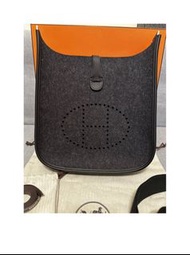 Hermes Evelyne 29
