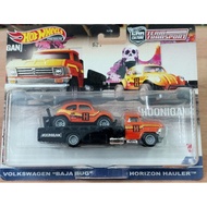 ToysK Hotwheels Transporter Volkswagen Baja Bug Cam 1:64 scale