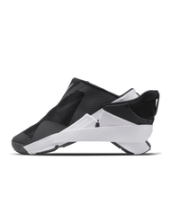 Nike Go FlyEase 女款輕鬆穿脫鞋款