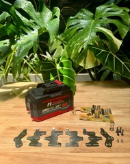 ( 3PD) Vỏ mạch chống sốc 5s 3P Makita chân phổ thông có báo pin 3 led 2 bên.