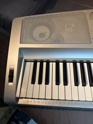 Yamaha電子琴 DGX 305