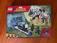 Lego 76099 Marvel Super Heroes Rhino Face-Off by the Mine (有壓紋)