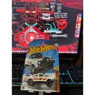 Hot Wheels - ‘73 Jeep J10
