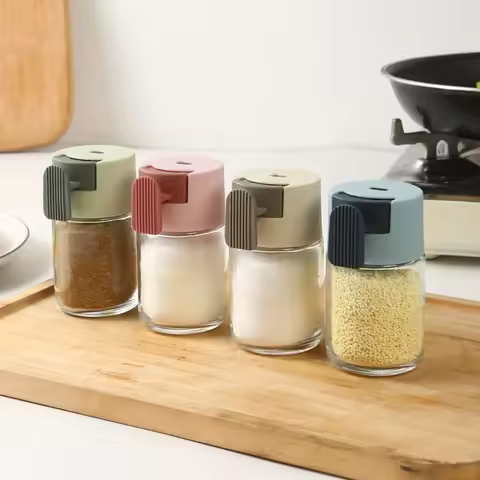 Glass Bottle Quantitative Salt Bottle Quantitative 0.5g Press Type Spice Dispenser Flavor Container 