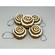 cinnamon roll FIDGET TOY CLICKER