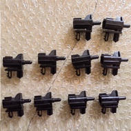 1/5/10 Pcs for 2011-19 Ford Fusion MKC Ambient Temp Air Temperature Sensor OEM: AU5Z12A647B / AU5Z-1