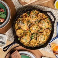 美國LODGE 主廚系列 美國製單柄鑄鐵煎鍋-36cm