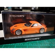 Mini Cut Benz 1/43 Benz AMG GT3.Orange Sports Car 1: 43.The Whole Car Appearance Is Perfect.Intentio
