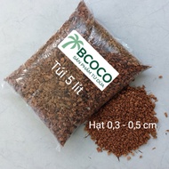 5 liters (5dm3) chopped coconut shells, size 0.3-0.5cm, used to mix growing medium