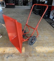 รถเข็นปูนล้อคู่ สีส้ม ยกดั้มได้ ล้อ12นิ้ว ยางตัน ผลิตจากเหล็ก