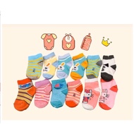 Anti-slip children's socks for children from 3 years old, 7 years old, 13 years old