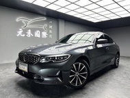 正2021年出廠 G20 BMW 3-Series Sedan 318i Luxury 2.0 珍珠灰