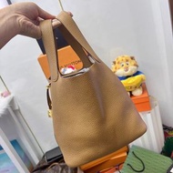 98新  HERMES Picotin 菜籃子22 餅乾色金扣 U刻 輕微使用痕跡 鎖鑰匙