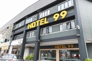 99飯店 - KL甲洞 (Hotel 99 Kepong KL)
