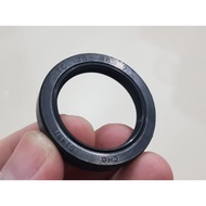 OIL SEAL TC 26 40 6 . TC 26 X 40 X 6 NBR TAIWAN