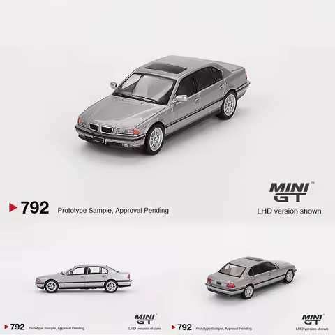 MINIGT 792 1:64 BMW 750IL Aspen Silver Metallic Diecast Model Collection Toys