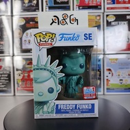 (R&G2) Funko POP! Funko - Freedy Funko 2017 FCLE Exclusive (SE) with Boss Protector