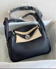 Hermes mini lindy 3y phw，togo，stamp G，Hermes mini lindy水兵藍色銀扣，全新G刻