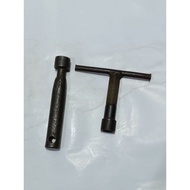 T-Wrench 14 mm Length 9 Cm Socket Wrench Socket 2 Pcs