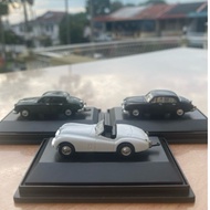 High Speed 1:87 Diecast Car - Jaguar Mart II & Jaguar XK 120