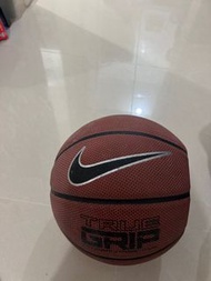 Nike 籃球