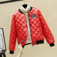 หญิง Bomber Jecket ฤดูใบไม้ร่วงฤดูหนาวสำหรับผู้หญิง Lady Down สั้น Rhombus Pattern Coat